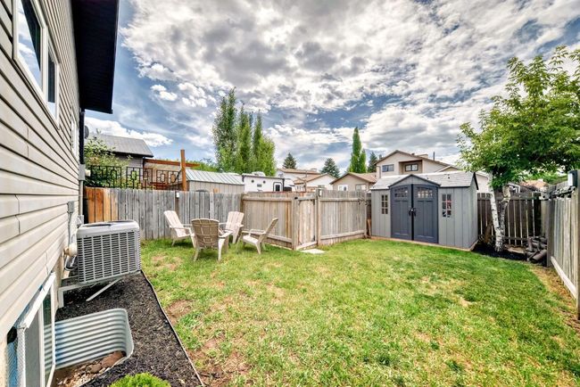207 Deerview Way Se, Townhouse with 3 bedrooms, 2 bathrooms and 1 parking in Calgary AB | Image 33