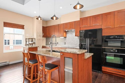 ste-506-26 E Superior St, Duluth, MN, 55802-2270 | Card Image