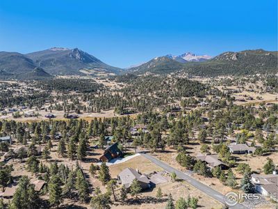 1724 Dekker Circle, House other with 3 bedrooms, 2 bathrooms and 2 parking in Estes Park CO | Image 3