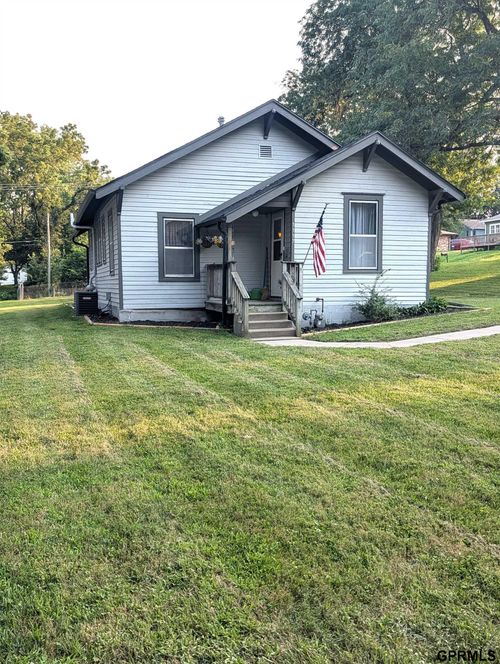1117 6th Ave, Nebraska City, NE, 68410-1671 | Card Image
