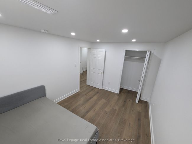 BASEMENT - 4 Lansing Sq, House attached with 2 bedrooms, 1 bathrooms and 1 parking in Brampton ON | Image 8