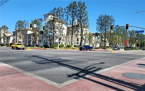 unit-249-15000 Downey Ave, Paramount, CA, 90723-5816 | Card Image