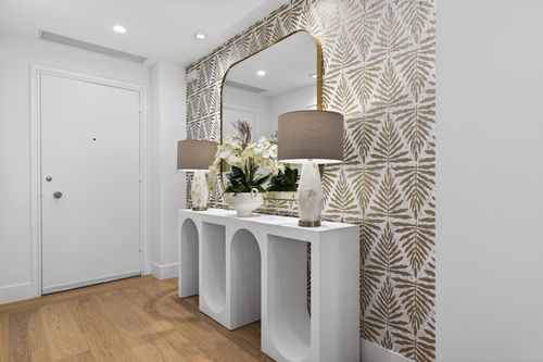 apt-d2-100 Royal Palm Way, Palm Beach, FL, 33480-4267 | Card Image