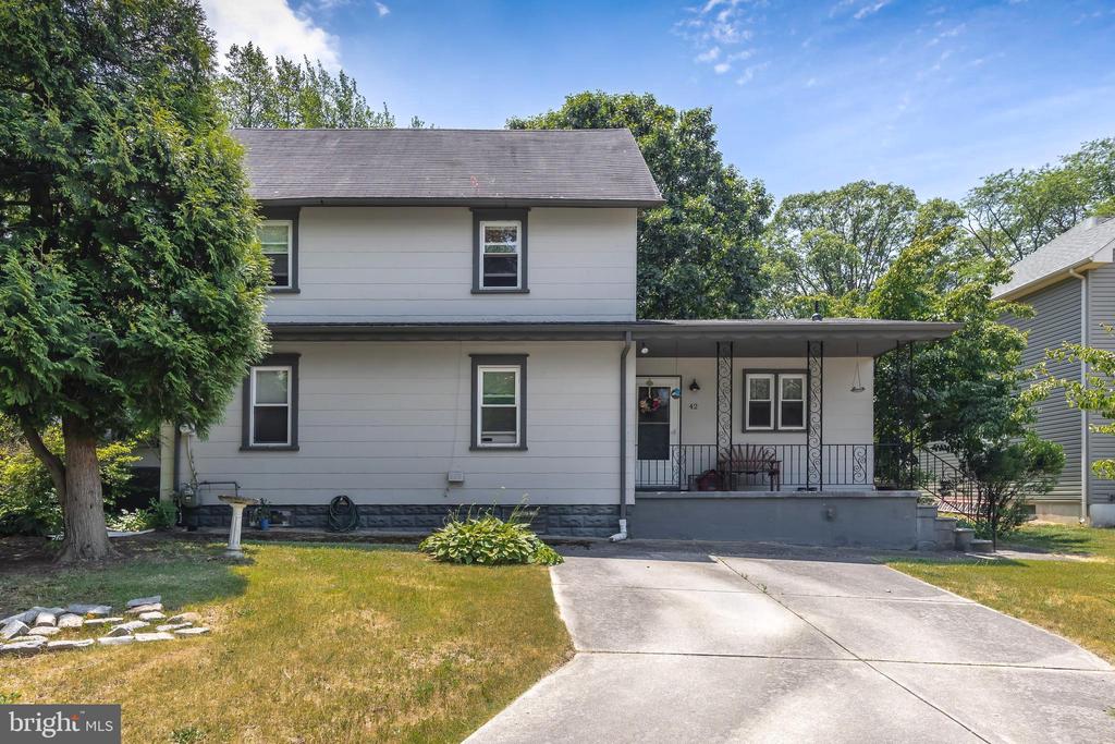 Gravers Ln, Blackwood, NJ 08012