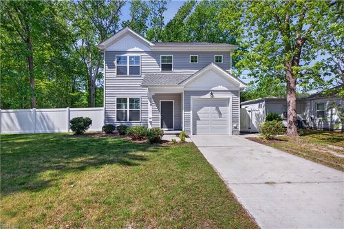 109 Air Station Dr, Virginia Beach, VA, 23454-4401 | Card Image