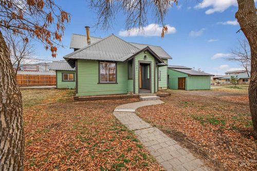 105 S Exeter St, Council, ID, 83612-7723 | Card Image