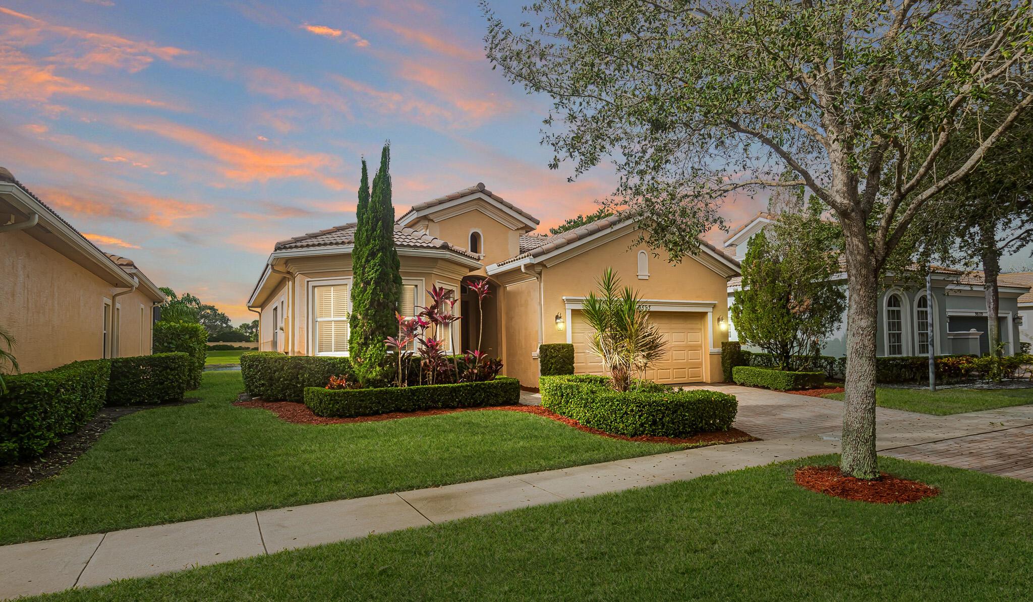 Nuova Way, Port Saint Lucie, FL 34986