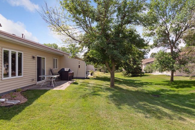 Gorgeous back yard with mature trees! | Image 26