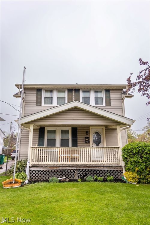 543 6th St, Fairport Harbor, OH, 44077-5654 | Card Image