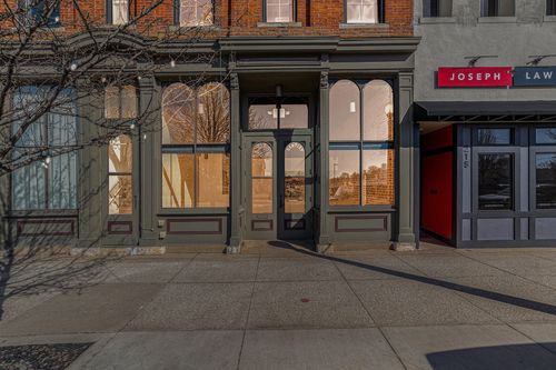 213 E Michigan Ave, Marshall, MI, 49068-1545 | Card Image