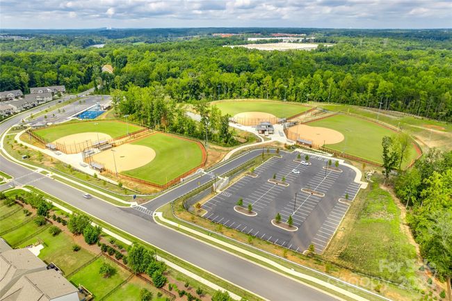 1026 Shorthill Ln, House other with 5 bedrooms, 4 bathrooms and null parking in Fort Mill SC | Image 46