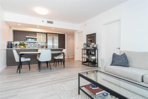 apt-3403-55 Se 6th St, Miami, FL, 33131-2571 | Card Image
