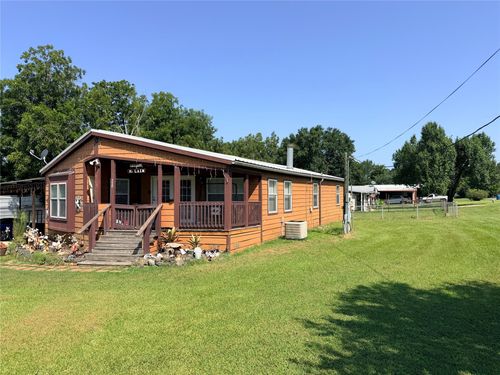 357 E Blain St, Buffalo, TX, 75831-1203 | Card Image