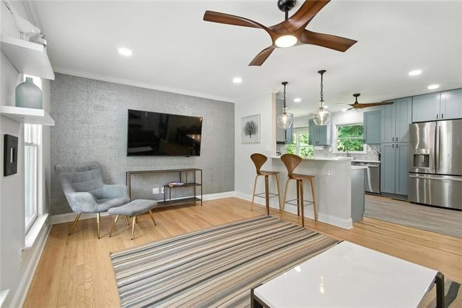184 Cold Creek Dr, House other with 3 bedrooms, 2 bathrooms and 5 parking in Alpharetta GA | Image 6