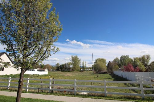 373 W 300 N, Hyrum, UT, 84319-1033 | Card Image