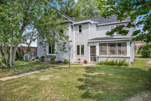 208 4th St, Sandstone, MN, 55072-4739 | Card Image