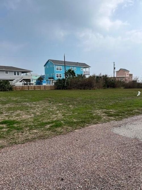 51 Oleander Dr, Galveston, TX, 77554 | Card Image