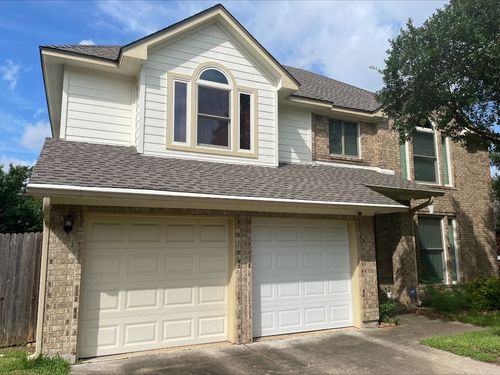 1605 Dapplegrey Ln, Austin, TX, 78727-4571 | Card Image