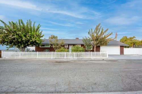 6042 Leavitt Avenue, Tranquillity, CA, 93668 | Card Image