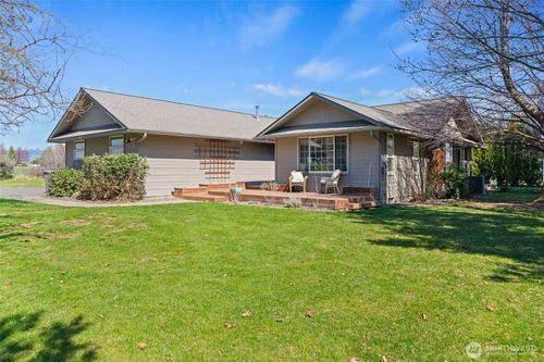 1350 Number 6 Rd, Ellensburg, WA, 98926-6617 | Card Image