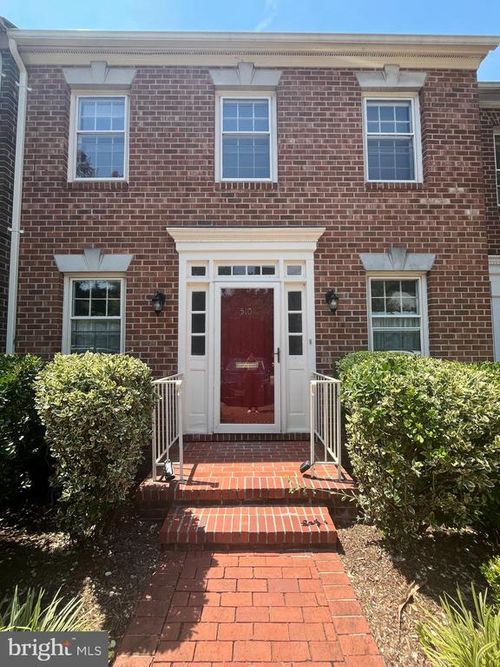 510 Tobacco Quay, ALEXANDRIA, VA, 22314-2042 | Card Image