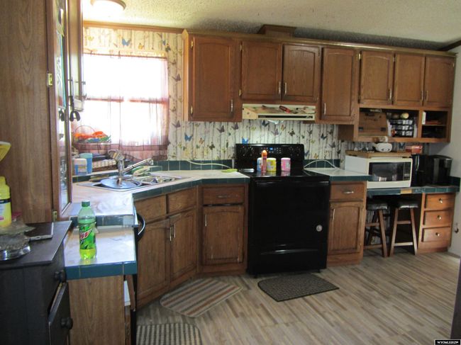 31 Ramseier Loop, House attached with 3 bedrooms, 2 bathrooms and null parking in Douglas WY | Image 7