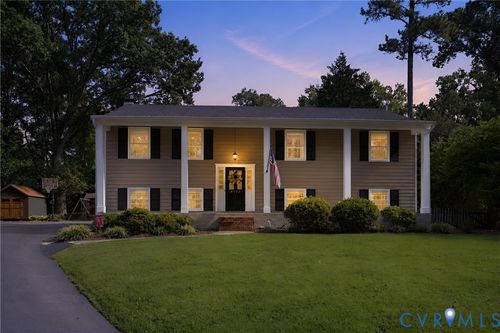 8302 University Pl, Henrico, VA, 23229-7427 | Card Image