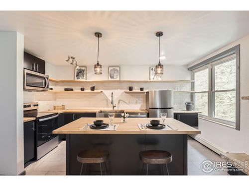 v-11-3035 Oneal Pkwy, Boulder, CO, 80301-1420 | Card Image