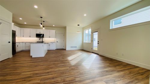 c-5341 Remington Drive, Missoula, MT, 59808 | Card Image