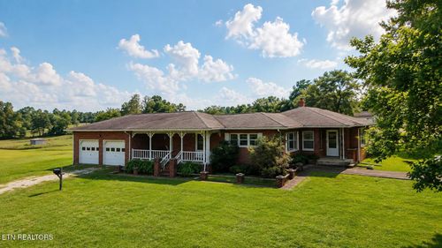 195 Old Highway 27, Robbins, TN, 37852-3106 | Card Image