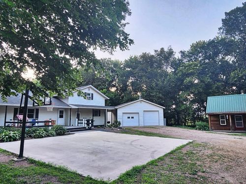 64302 400th St, Franklin, MN, 55333-1084 | Card Image