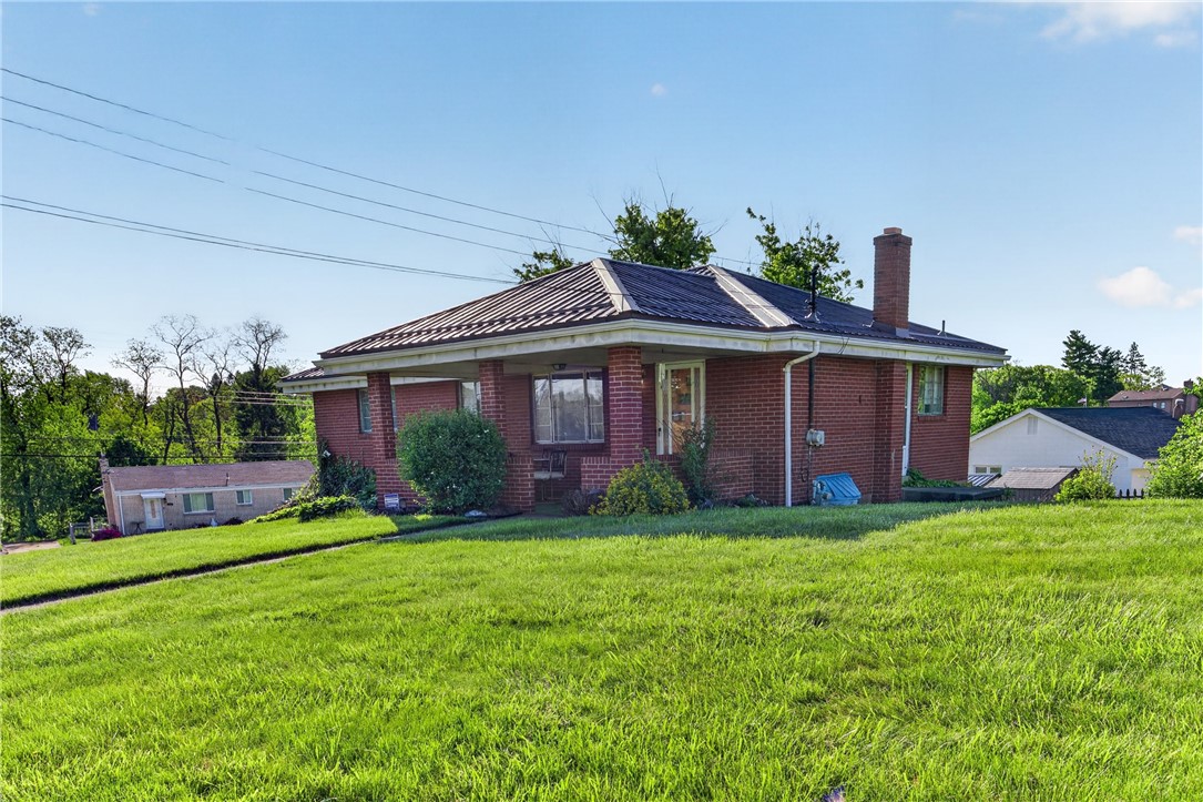 Residential in Kennedy Twp 2