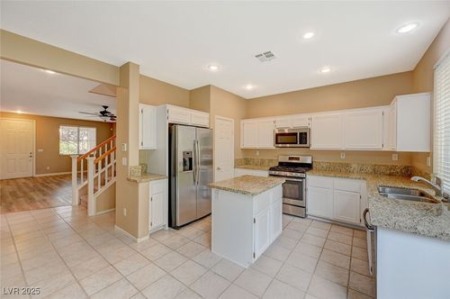 0-2257 Nashville Ave, Henderson, NV, 89052-2337 | Card Image