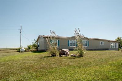 Back of property featuring a lawn | Image 2