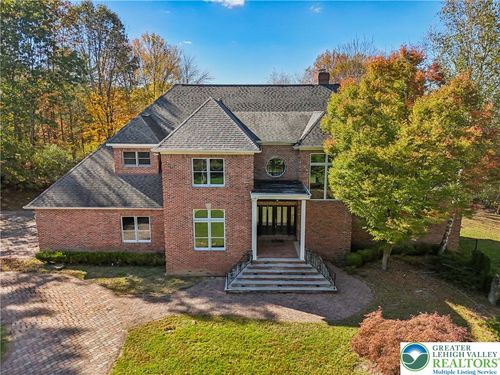 441 Hidden Lake Dr, East Stroudsburg, PA, 18302-9162 | Card Image