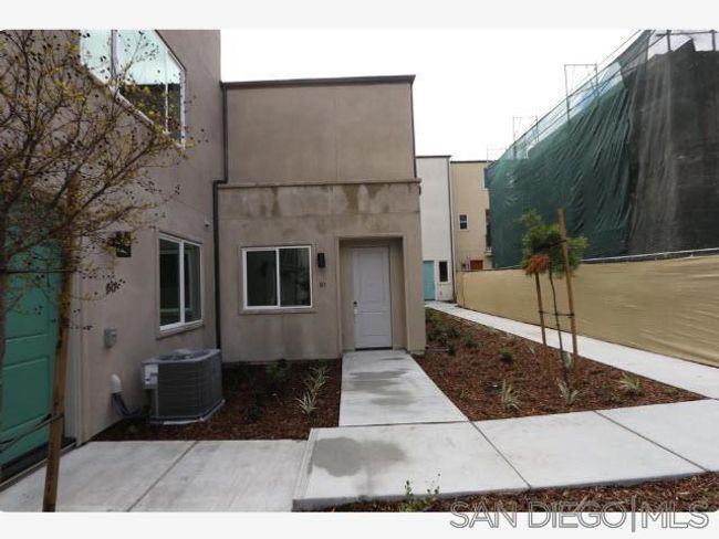 UNIT-61 - 5355 Seacliff Pl, Condo with 3 bedrooms, 2 bathrooms and 2 parking in San Diego CA | Image 15
