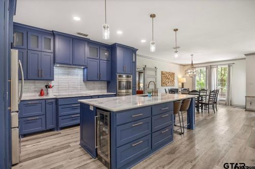 18406 Clear Lake Cir, Flint, TX, 75762-9419 | Card Image