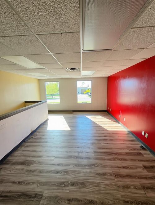 15148 128 Ave Nw, Edmonton, AB, T5V1A8 | Card Image