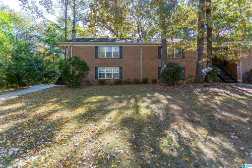 2098-2098 Montreat Cir, VESTAVIA HILLS, AL, 35216-3902 | Card Image