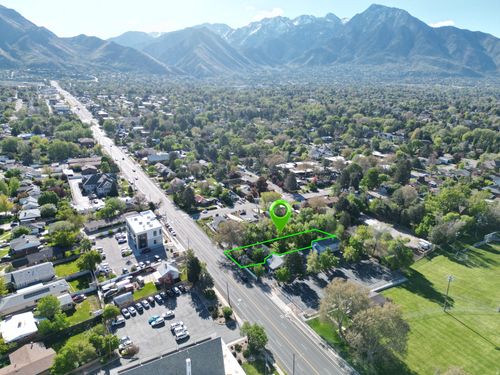 2420 E 3300 S, Salt Lake City, UT, 84109-2726 | Card Image