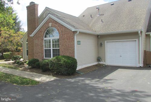 122 Woolsey Ct, PENNINGTON, NJ, 08534-1424 | Card Image