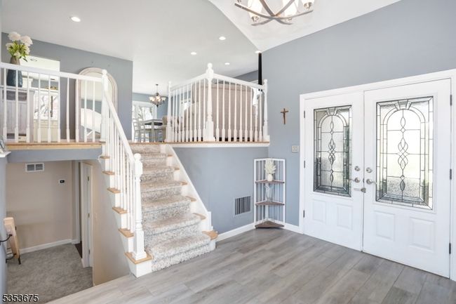 7 Arthurs Ct, House other with 6 bedrooms, 4 bathrooms and null parking in Manalapan NJ | Image 5