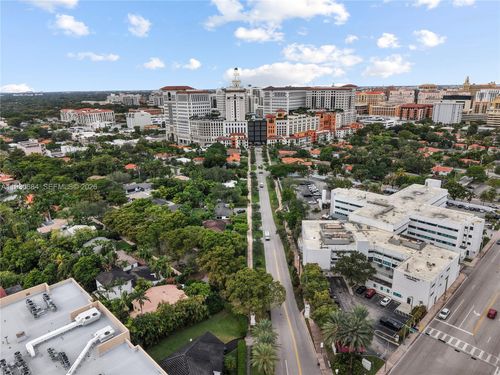 apt-901-2650 Sw 37th Ave, Coconut Grove, FL, 33133-2768 | Card Image