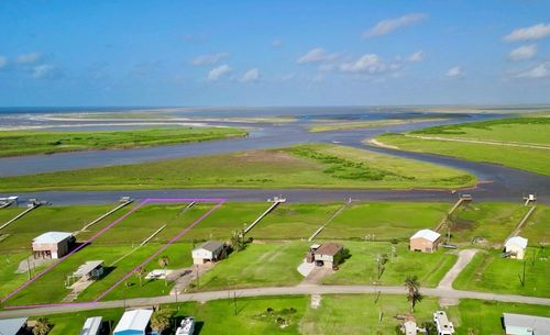 2252 County Road 201, Sargent, TX, 77414-2198 | Card Image