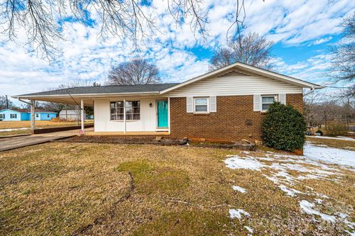 1109 34th Street Ln Ne, Conover, NC, 28613-8650 | Card Image