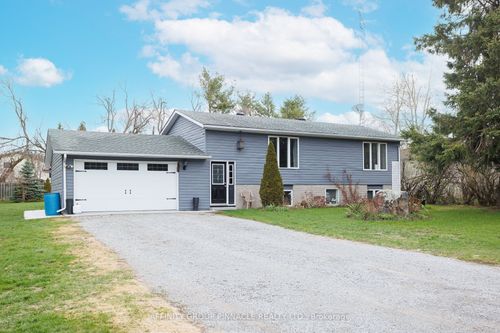 7 Hawk St, Woodville, ON, K0M2T0 | Card Image