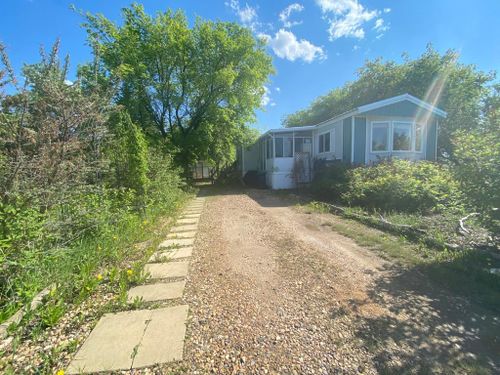 5105 50 Ave S, Eaglesham, AB, T0H1H0 | Card Image