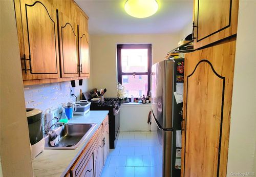 apt-306-32 88th St, East Elmhurst, NY, 11369-2103 | Card Image