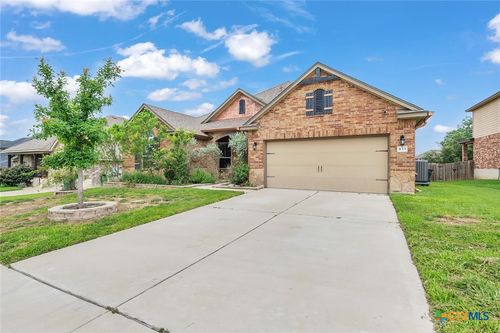 833 Tuscan Rd, Harker Heights, TX, 76548-8694 | Card Image