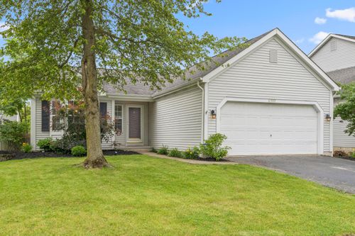 6389 Riverstone Dr, Columbus, OH, 43228-9486 | Card Image